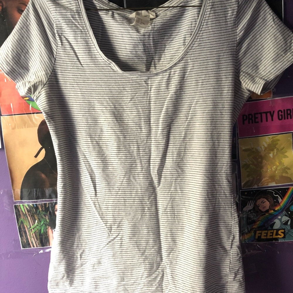 basic striped tee - Picture 3 of 3